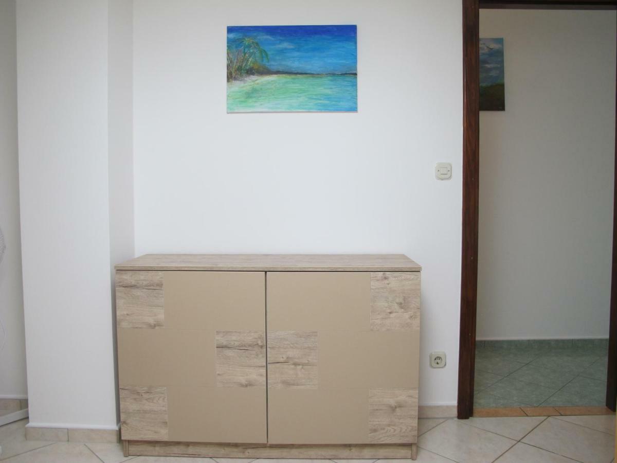 Apartmani Stille Karlobag Exteriér fotografie
